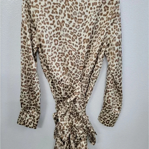 Pretty Little Thing Nude Satin Cheetah Print Dress - Picture 11 of 14